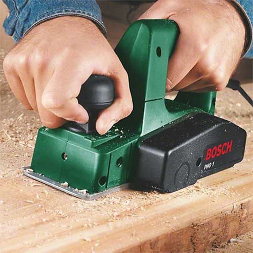 How To Use A Planer
