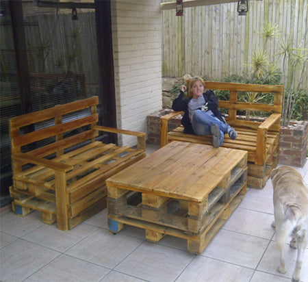 DIY Outdoor Pallet Furniture