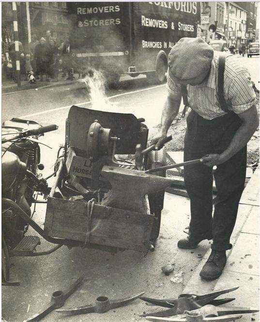 Forging Steel – Gas Forges For Beginners