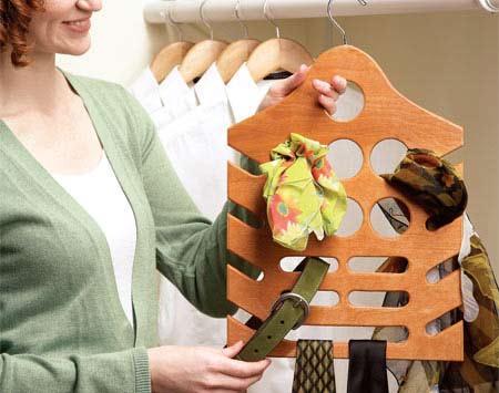 Handy closet organiser