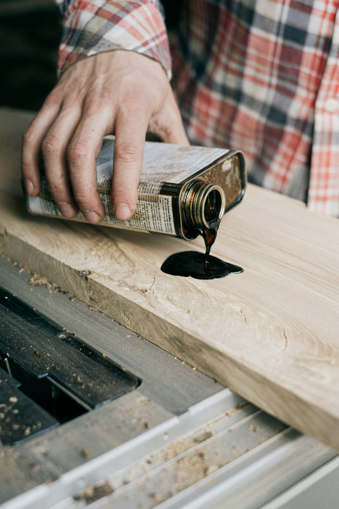 Mastering the Art of Staining Softwoods: Tips and Tools for the Best Results