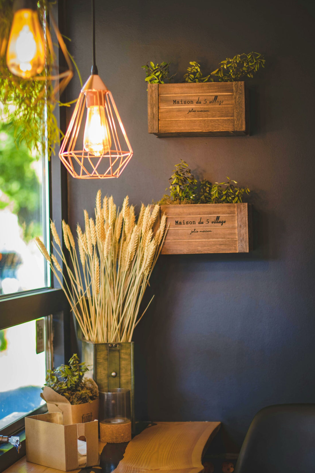 5 Innovative Design Hacks for a Functional and Stylish Space
