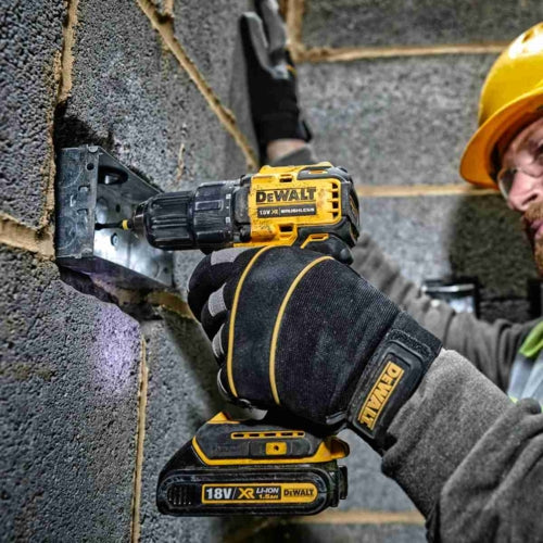DeWalt 18V Ultra Compact Brushless Drill Driver 1.5Ah Li-Ion Kit | DCD708S2T