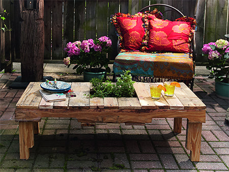 Make a reclaimed wood table