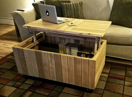 Reclaimed pallet coffee table with lift-top lid