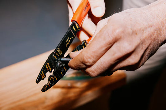 How to Cut a Screw Perfectly: A Beginner’s Guide