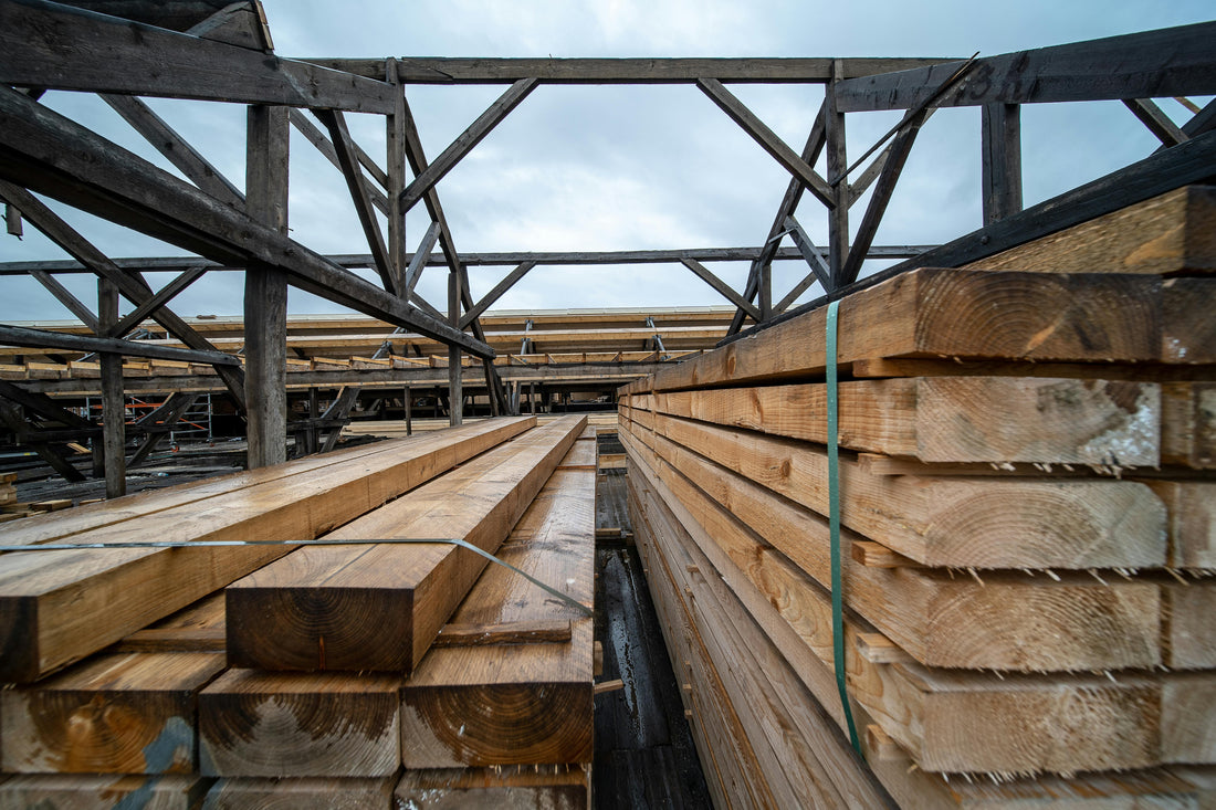 How to Choose the Right Wood for DIY Projects
