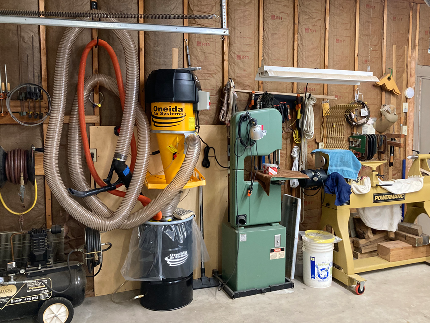 Ways to Use the Oneida Air System in Your Woodworking Workshop