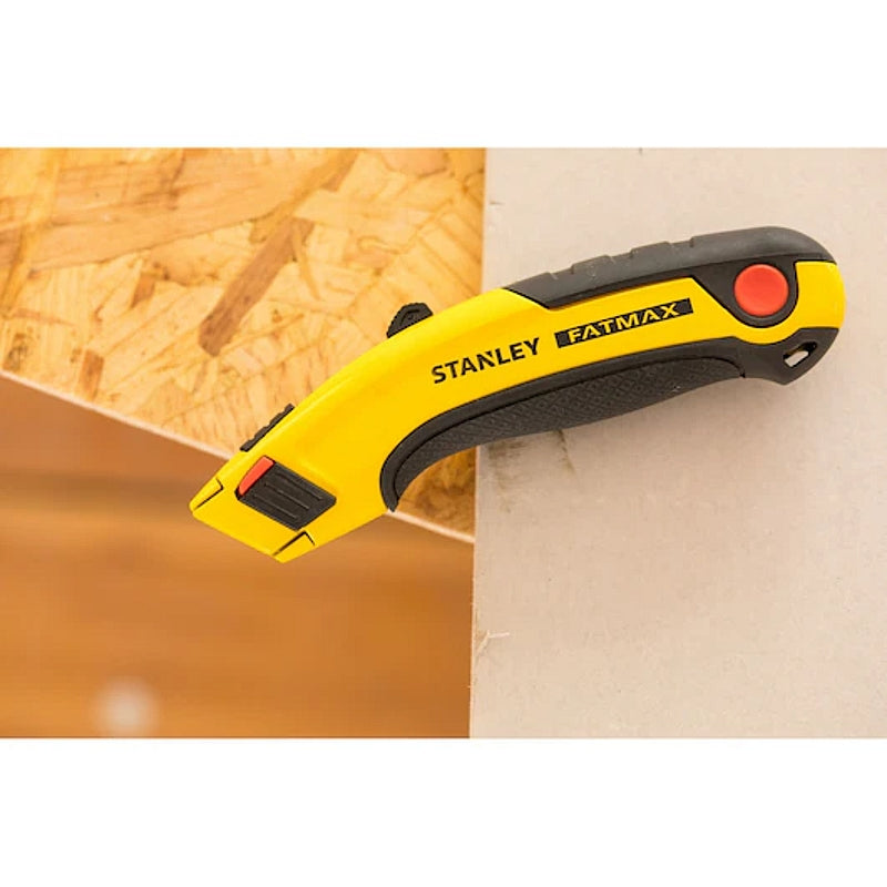Stanley FATMAX Retractable Utility Knife with 5 Blades | 0-10-778