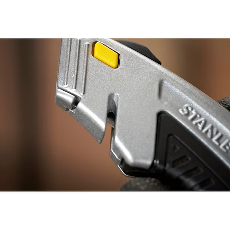 Stanley INSTANTCHANGE Retractable Blade Utility Knife | 0-10-788
