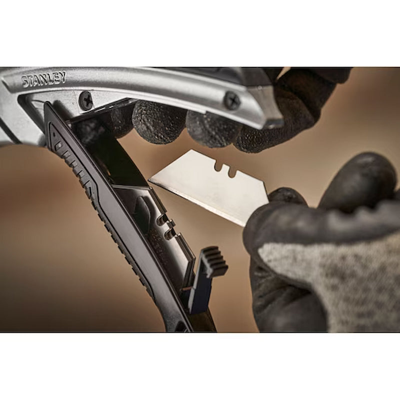 Stanley INSTANTCHANGE Retractable Blade Utility Knife | 0-10-788