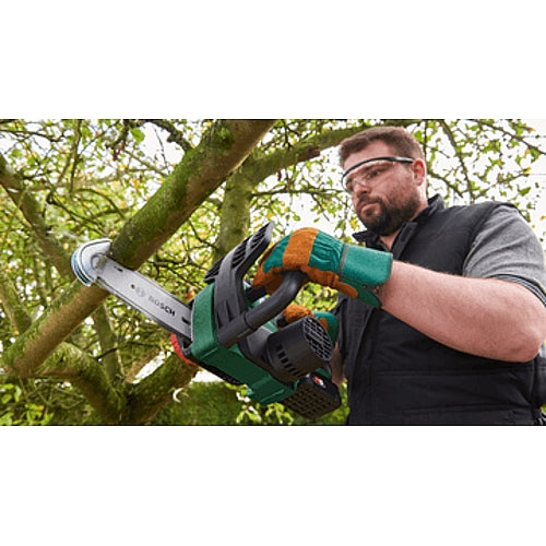 Bosch UniversalChain 18 BT Cordless Chainsaw (Bare Tool) &#8211; 06008B8001_www.tools4.co.za-3
