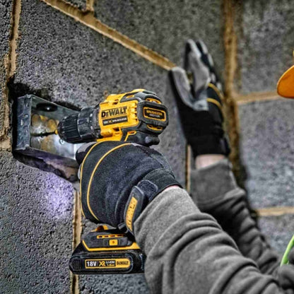 DeWalt 18V Ultra Compact Brushless Drill Driver 1.5Ah Li-Ion Kit | DCD708S2T