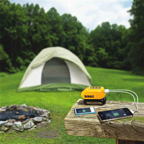 DEWALT DCB090 USB Power Source
