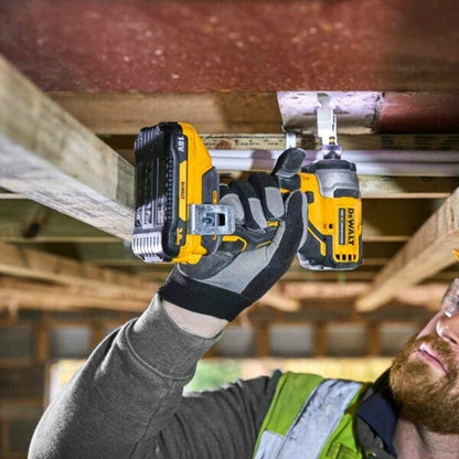 DEWALT 18V XR Brushless Ultra Compact Impact Driver (2 x 3.0Ah Li-ion Batteries)_DCF809L2T-3