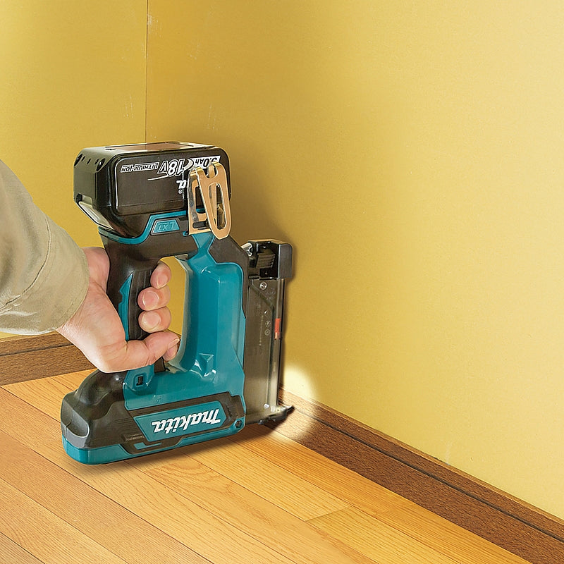 Makita 18V Cordless Pin Nailer 23Ga, 15-35mm (Bare Tool) | DPT353Z