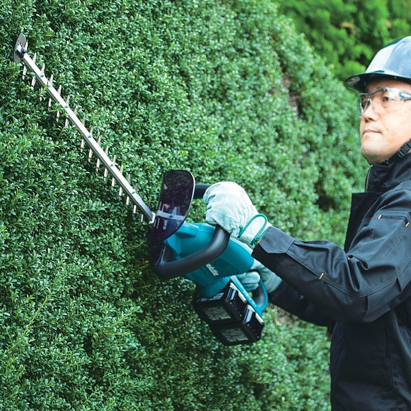 Makita 36V Cordless Hedge Trimmer, 650mm (Bare Tool) | DUH651Z