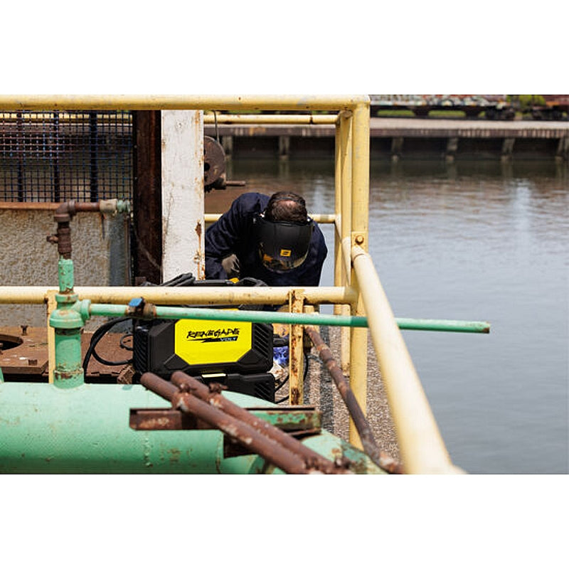 ESAB Renegade VOLT™ ES 200i (CE) ARC/TIG Cordless Battery-Powered Welder | 0447800881