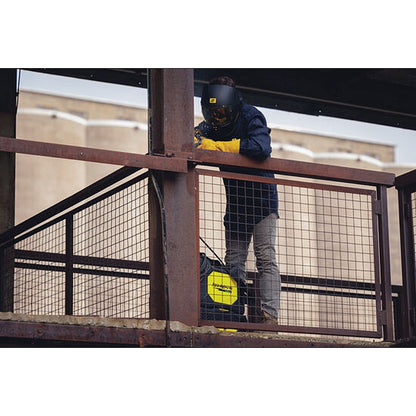 ESAB Renegade VOLT™ ES 200i (CE) ARC/TIG Cordless Battery-Powered Welder | 0447800881