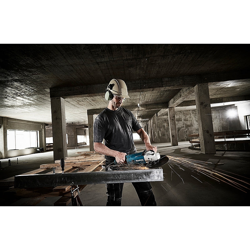 Makita Angle Grinder 230mm, 2200W | GA9020