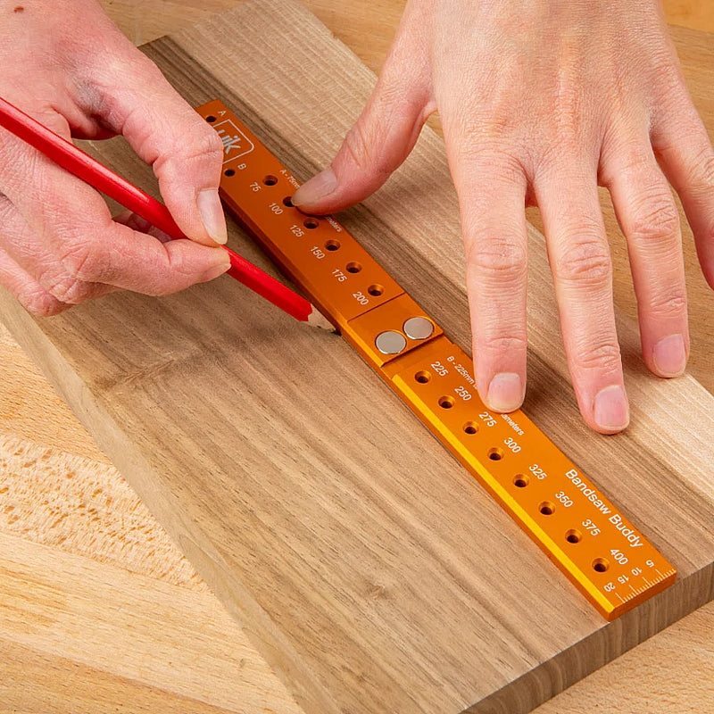 UJK Bandsaw Buddy | 101807