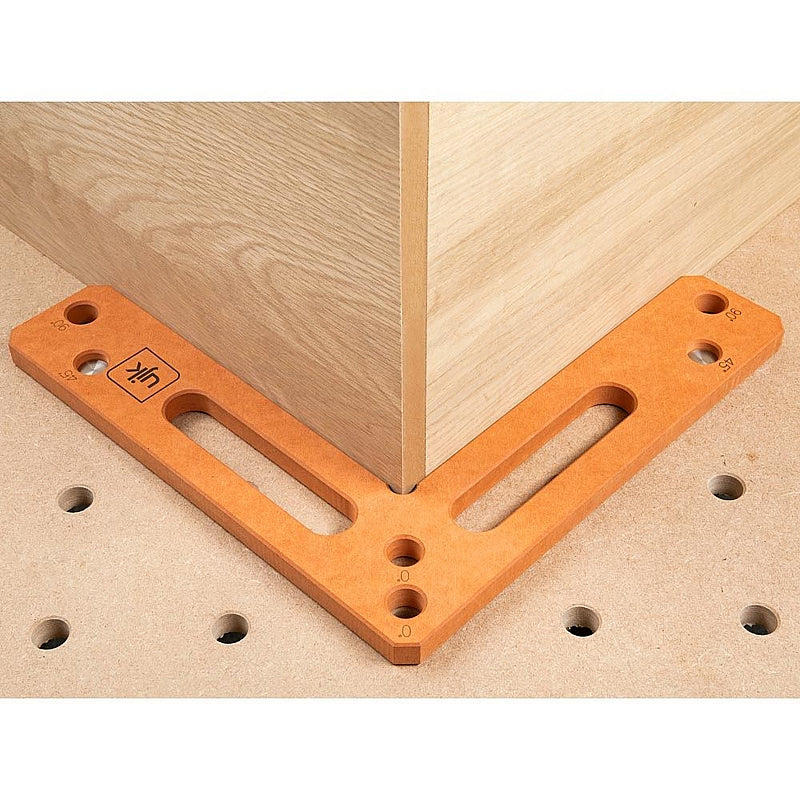 UJK Assembly Square | 105280