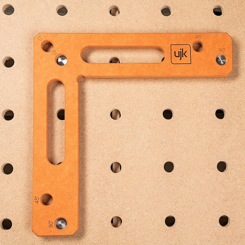 UJK Assembly Square | 105280