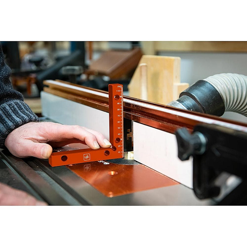 UJK Assembly Squares with Clamping Holes (Pair) | 107558