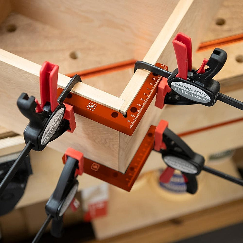 UJK Assembly Squares with Clamping Holes (Pair) | 107558