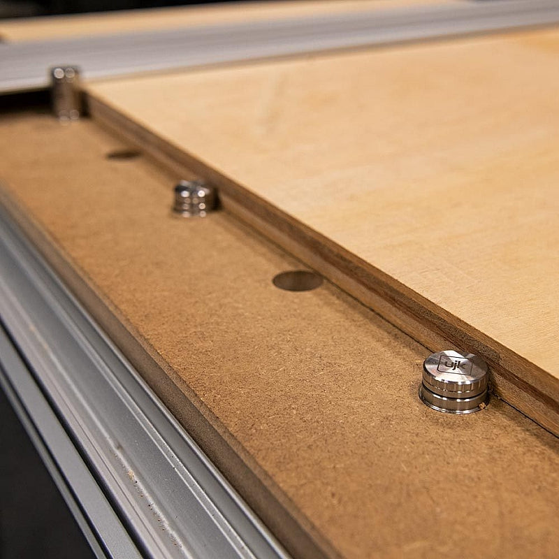 UJK 2/Pk Expanding 20mm Dogs, 10mm Height | 108819