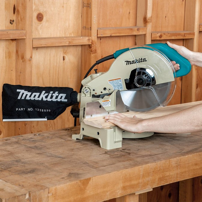 Makita Compound Mitre Saw 255mm, 1650W | LS1040N
