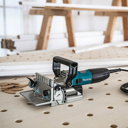 Makita Biscuit Jointer 100mm, 701W | PJ7000