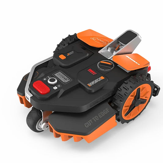 Worx Landroid Vision AI M600 Robotic Mower up to 600m2, 2.0 Ah Kit + FREE Garage | WR206E