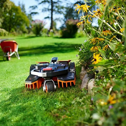 Worx Landroid Vision AI L1600 Robotic Mower up to 1600m2, 4.0 Ah Kit | WR216E