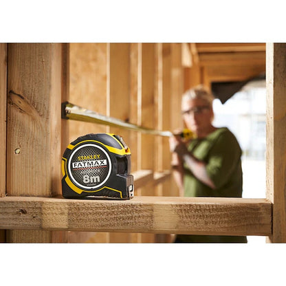 Stanley FATMAX Autolock Tape Measure 32mm x 8M | XTHT0-33501