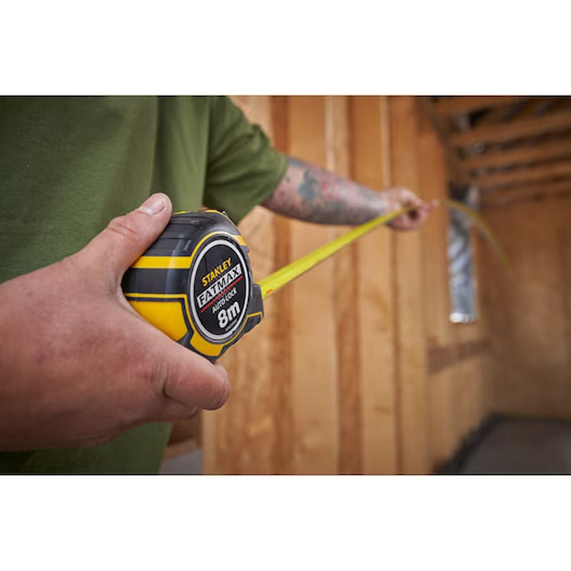 Stanley FATMAX Autolock Tape Measure 32mm x 8M | XTHT0-33501
