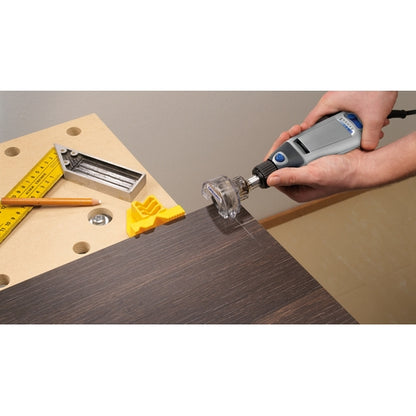 dremel-670-sawing-wood